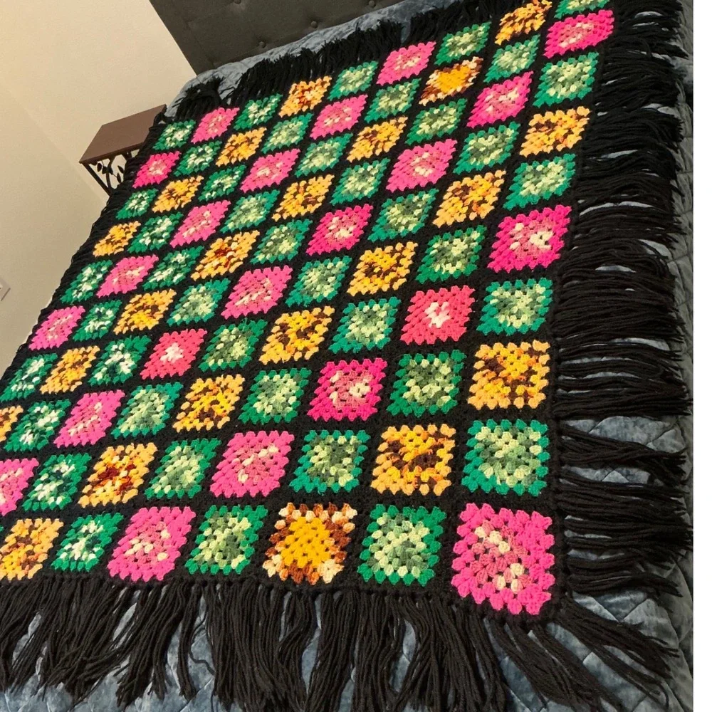 Vintage Handmade Crochet Granny Square Blanket Black Pink Green Fringe Afghan‎